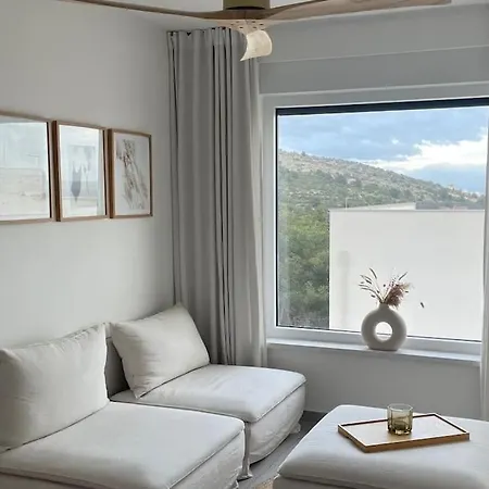 Luxury Boho-loft With Private Rooftop And Pool Apartment Trogir